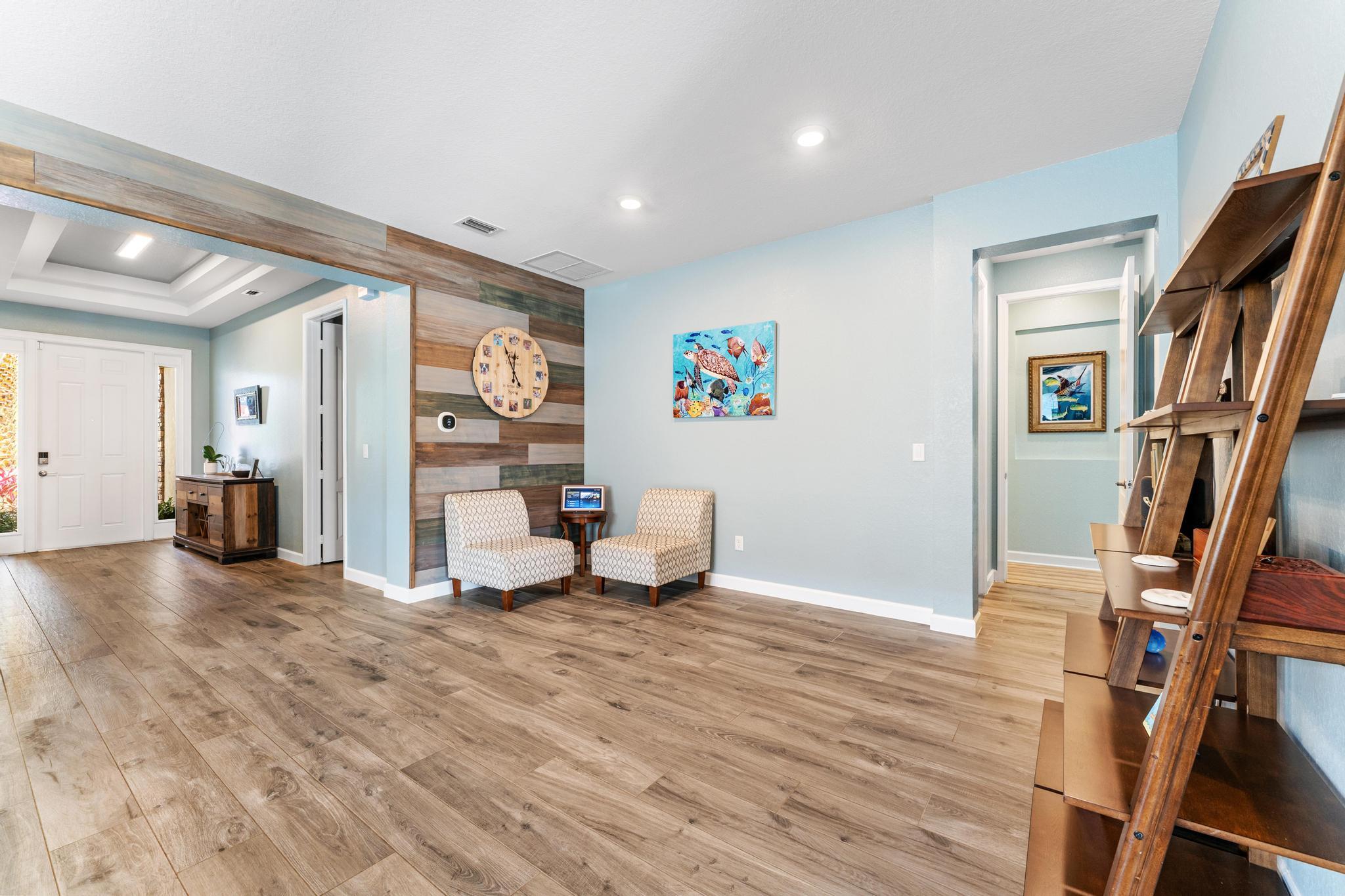 CRESTWOOD NORTH - Residential