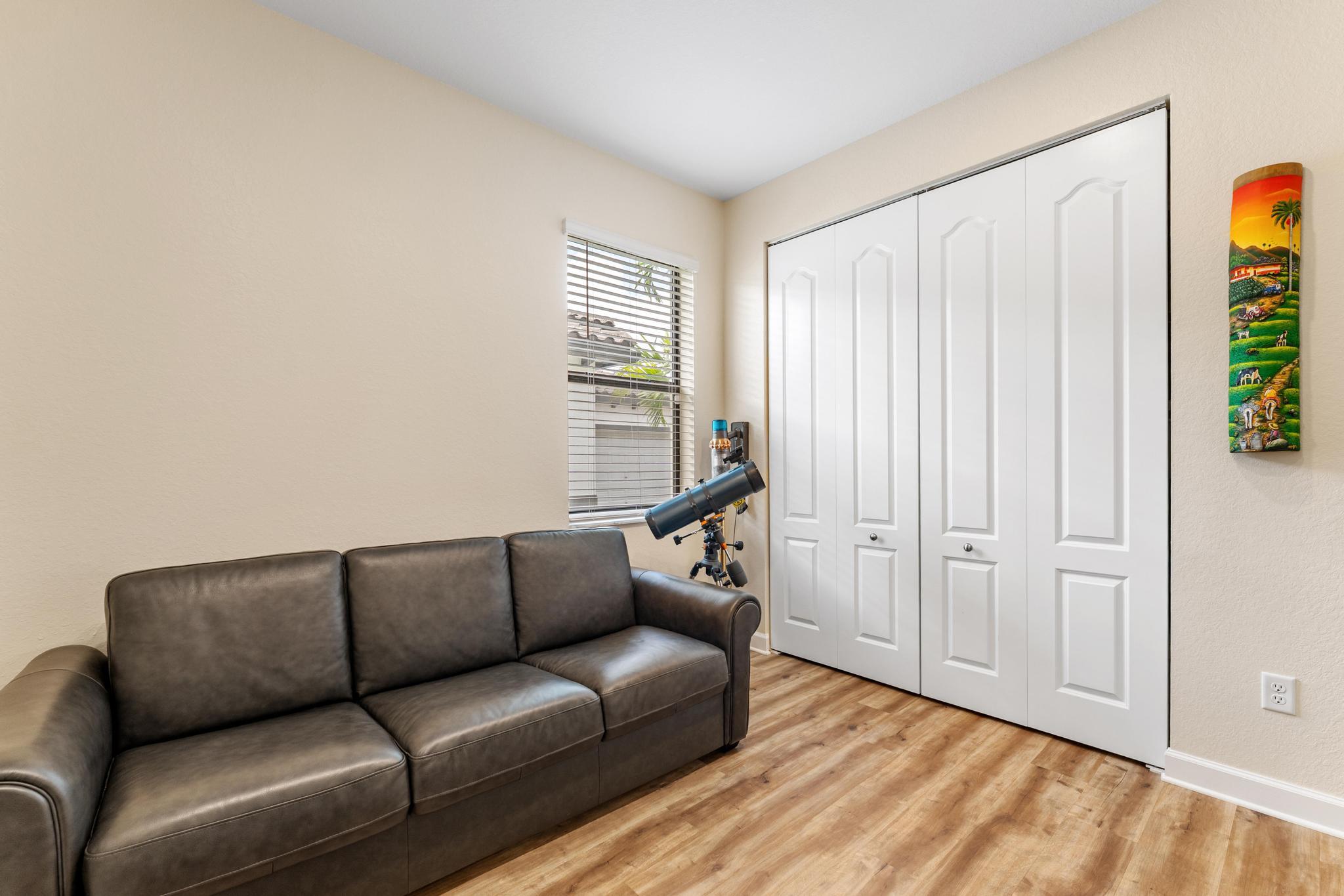 CRESTWOOD NORTH - Residential