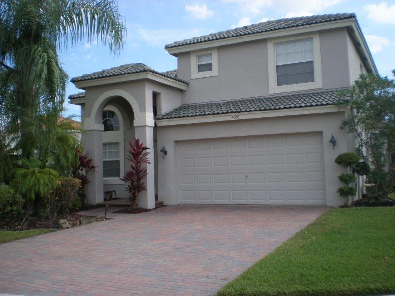 FULLY FURNISHED 3/4 BEDROOM. 4TH BEDROOM IS OPEN LOFT WITH LARGE TV, SOFA AND CHAIRS. BEAUTIFULLY DECORATED HOME. GREAT AREA FOR SEASONAL RENTAL, CLOSE TO POLO AND EQUESTRIAN SHOW GROUNDS. HOUSE IS WITHIN WALKING DISTANCE OF CLUBHOUSE AND POOL. 24 HR MANNED GATE, GREAT LOCATION TO ALL MAJOR HIGHWAYS, SHOPPING STORES AND WELLINGTON GREEN MALL.
