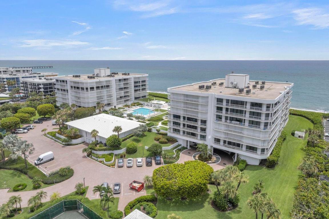 THE ENCLAVE - Residential