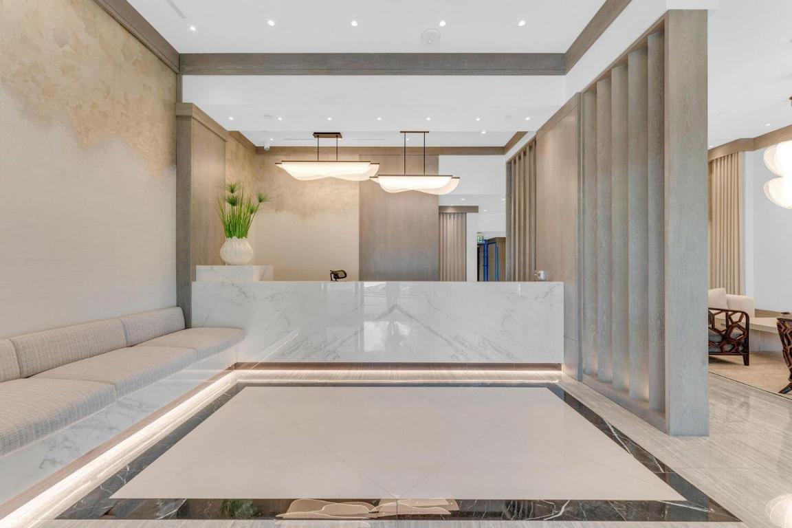 THE ENCLAVE - Residential