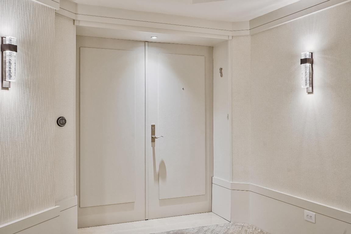 THE ENCLAVE - Residential