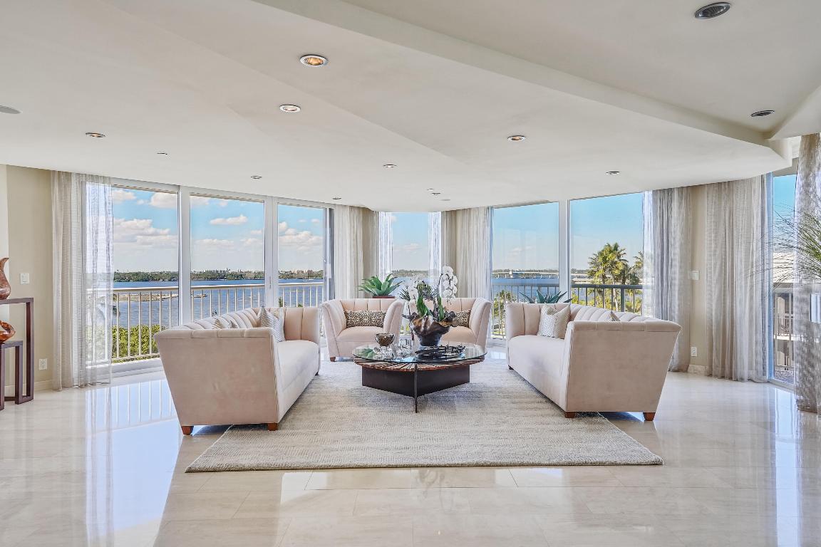 THE ENCLAVE - Residential