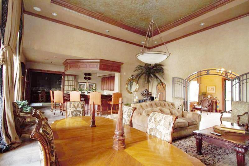 EMERALD ISLE AT LAGUNA LA - Residential