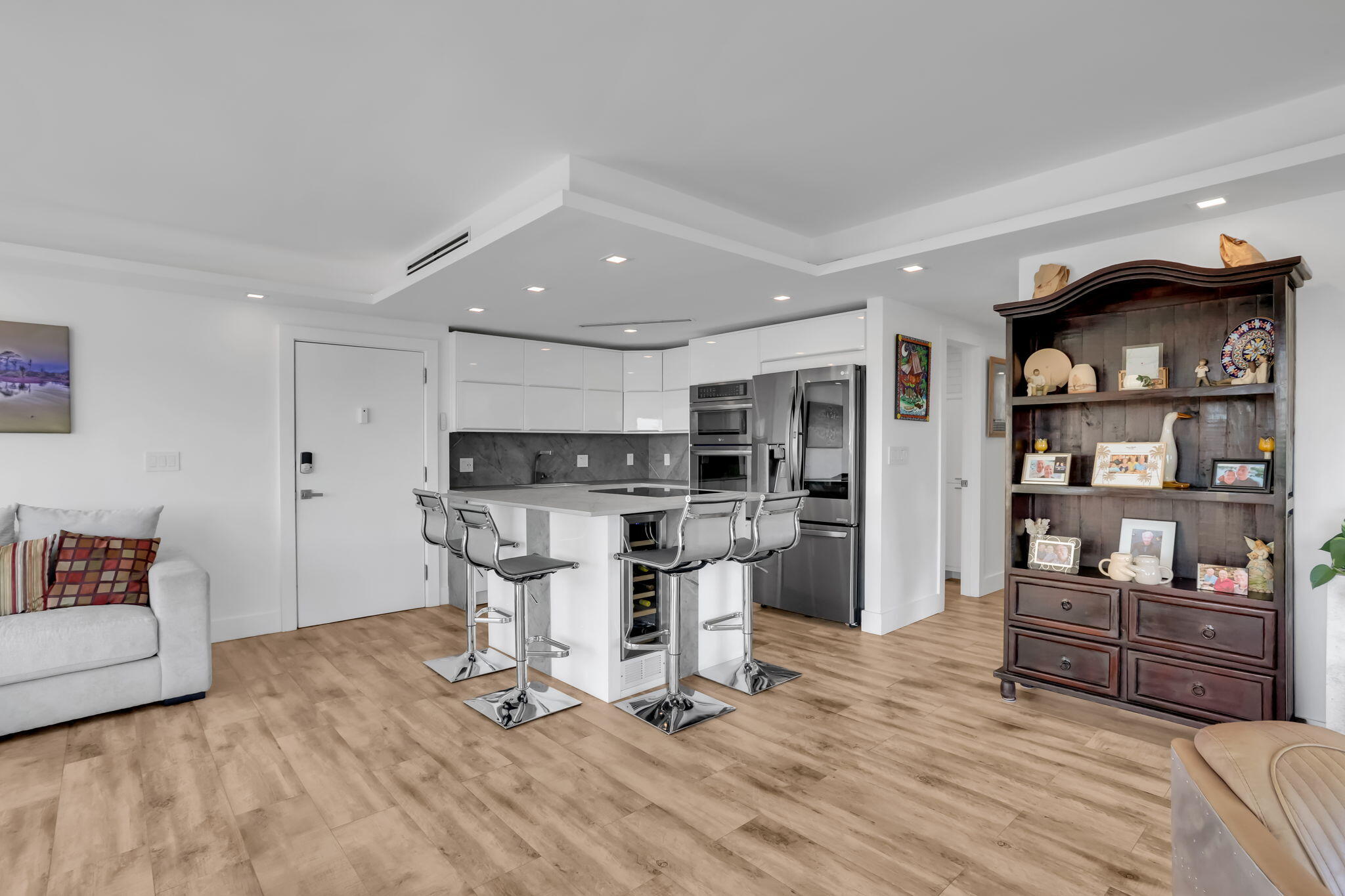 RIVERS BEND CONDO - Residential