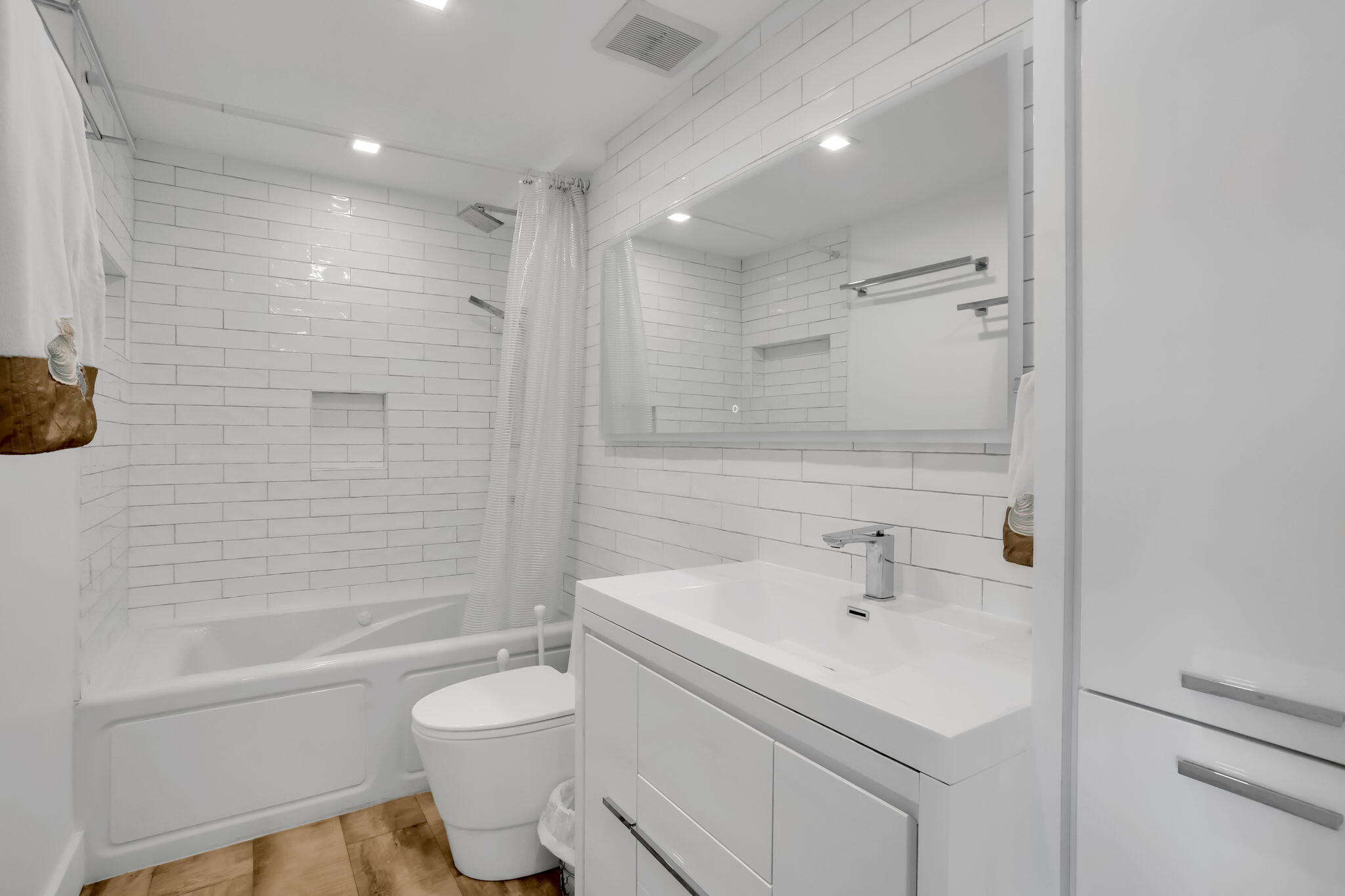 RIVERS BEND CONDO - Residential