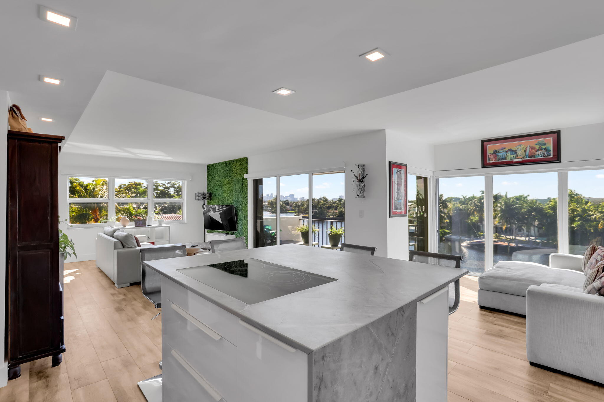 RIVERS BEND CONDO - Residential