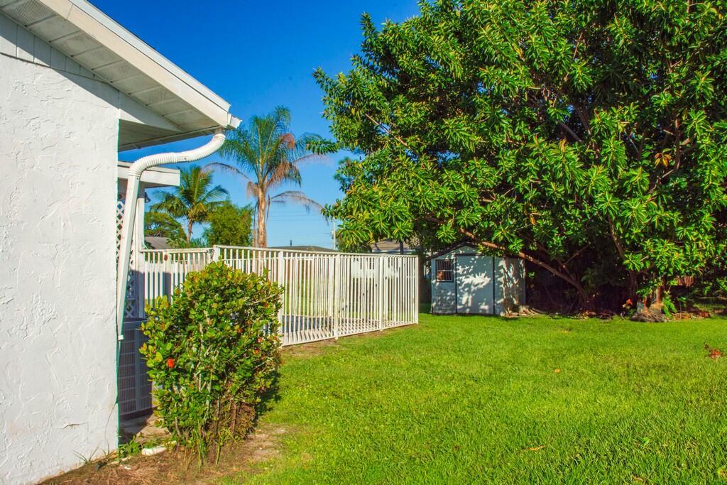 PORT ST LUCIE SECTION 10 - Residential