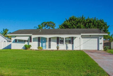 1781 SE Fairfield Street Port St Lucie FL 34983