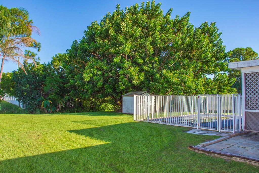 PORT ST LUCIE SECTION 10 - Residential