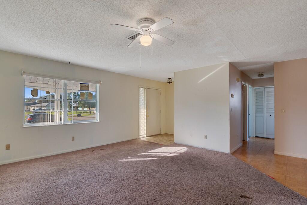 PORT ST LUCIE SECTION 10 - Residential