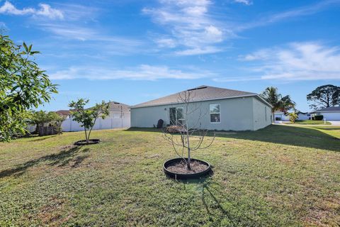 A home in Port St Lucie