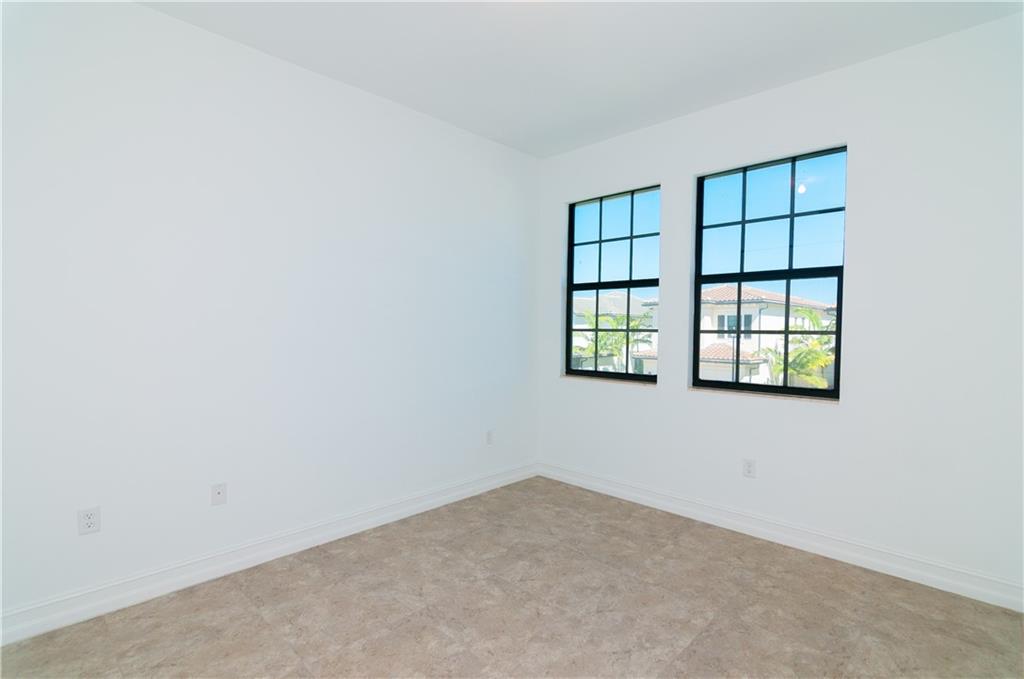 Pembroke Lakes South 119- - Residential