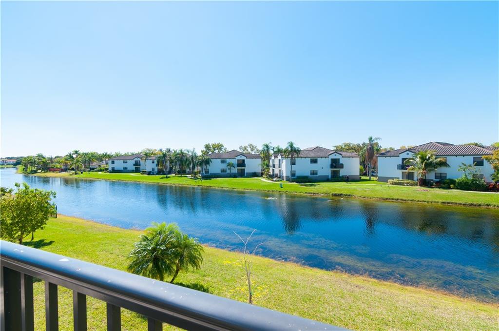 Pembroke Lakes South 119- - Residential
