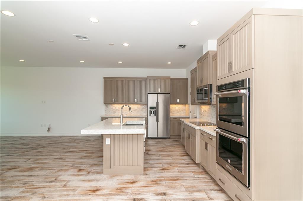 Pembroke Lakes South 119- - Residential