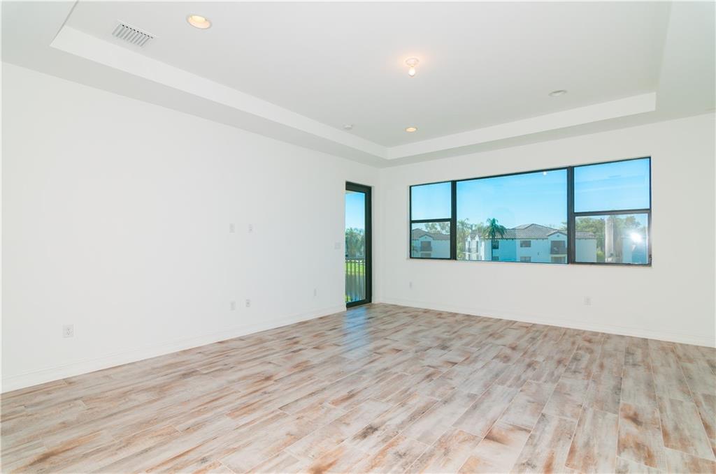 Pembroke Lakes South 119- - Residential