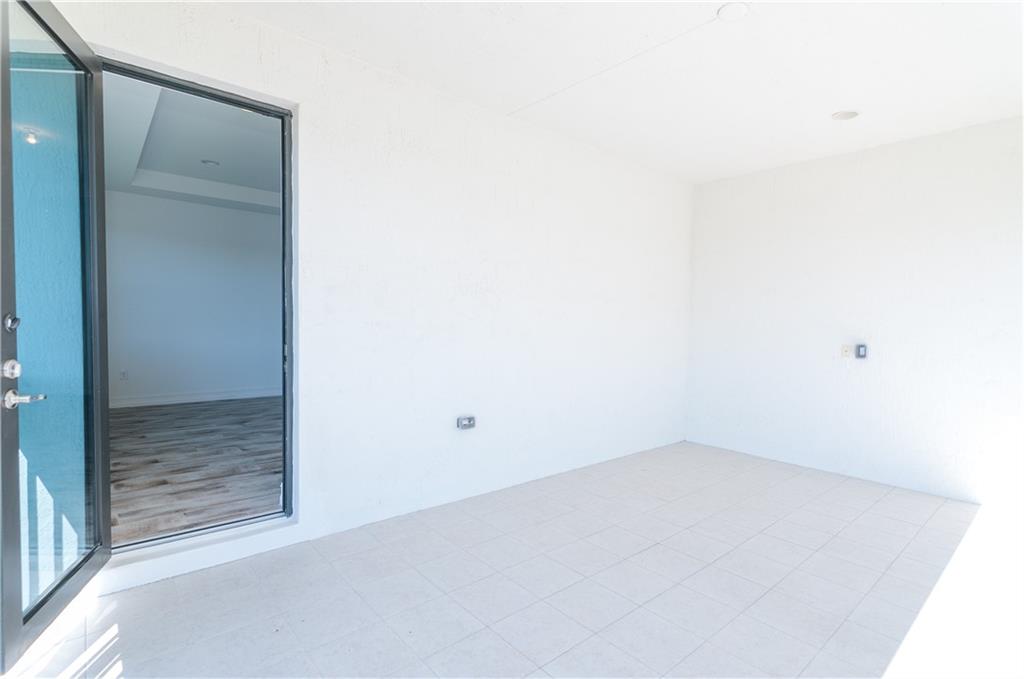 Pembroke Lakes South 119- - Residential