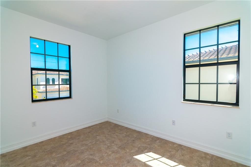 Pembroke Lakes South 119- - Residential