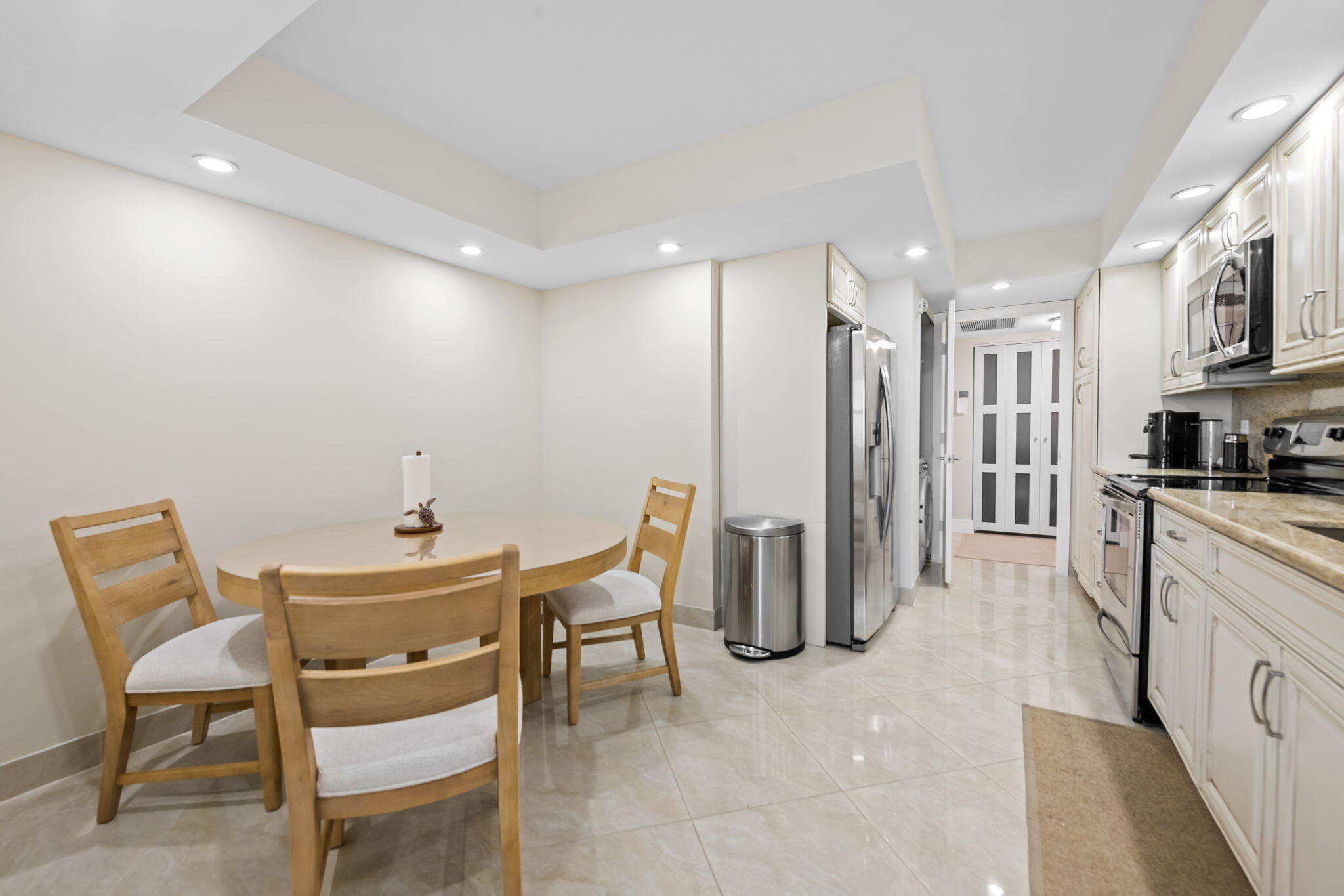 SEA RANCH CLUB CONDO - Residential Lease