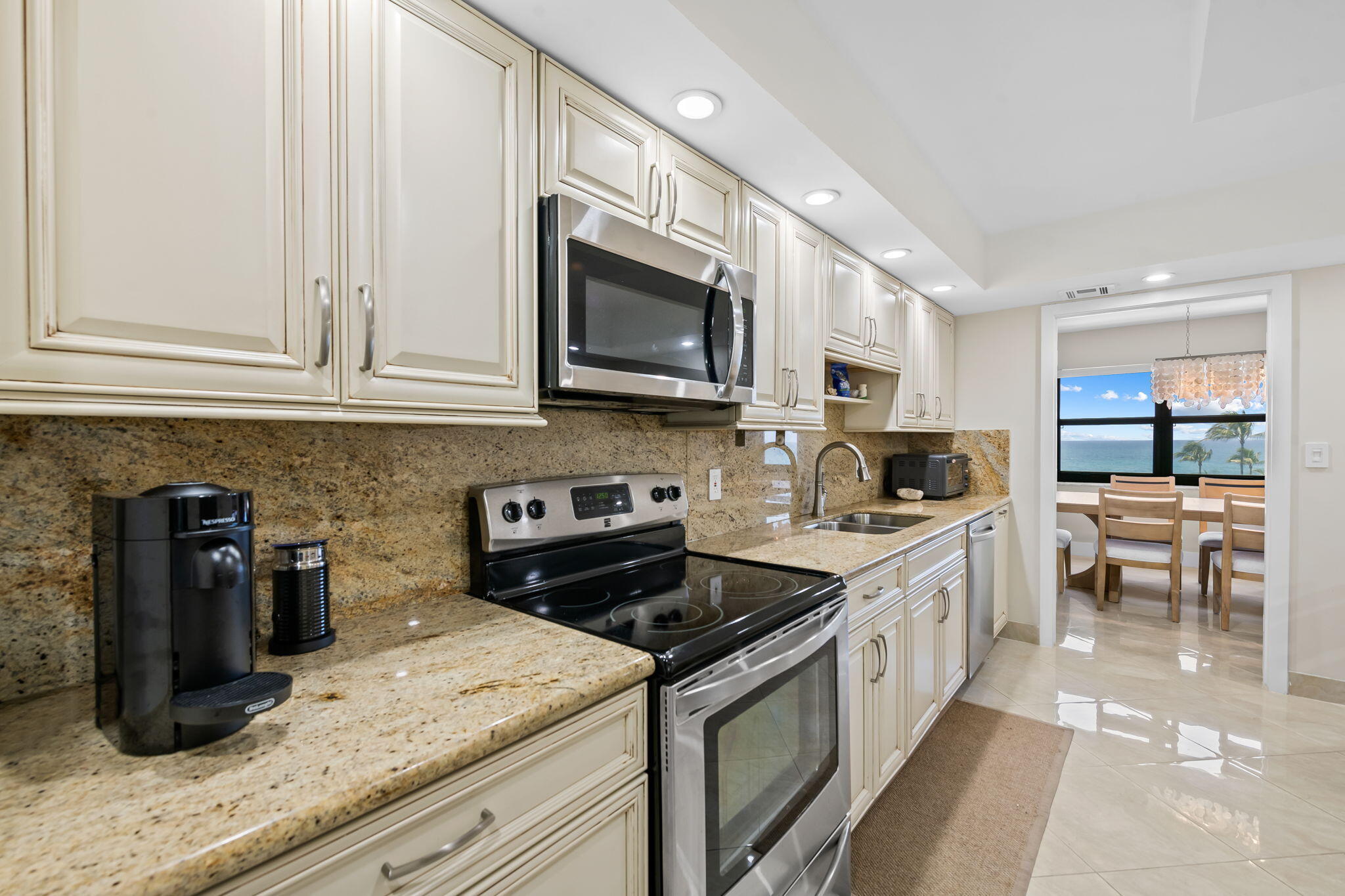 SEA RANCH CLUB CONDO - Residential Lease
