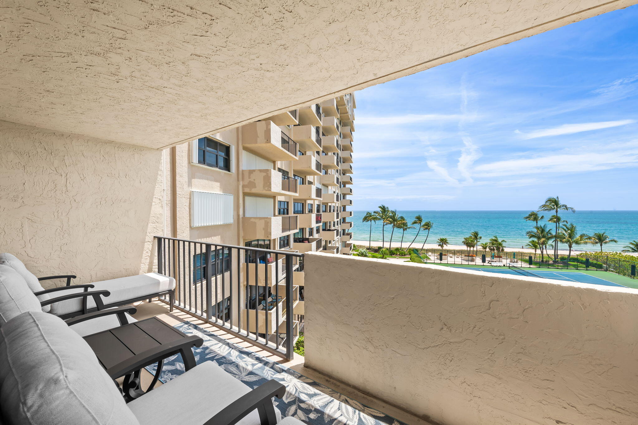 SEA RANCH CLUB CONDO - Residential Lease