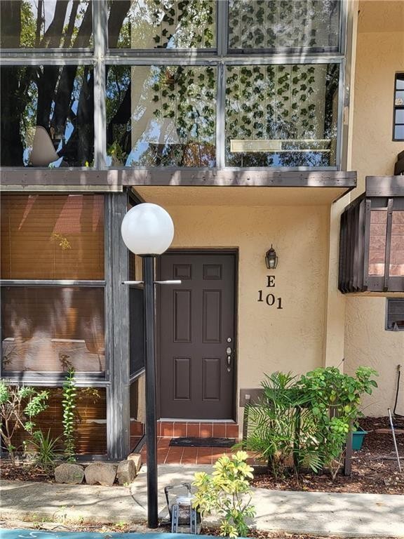 780 NE 199th Street E 101