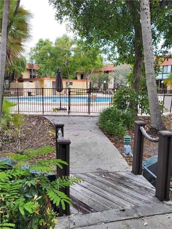 North Lake Village - Residential