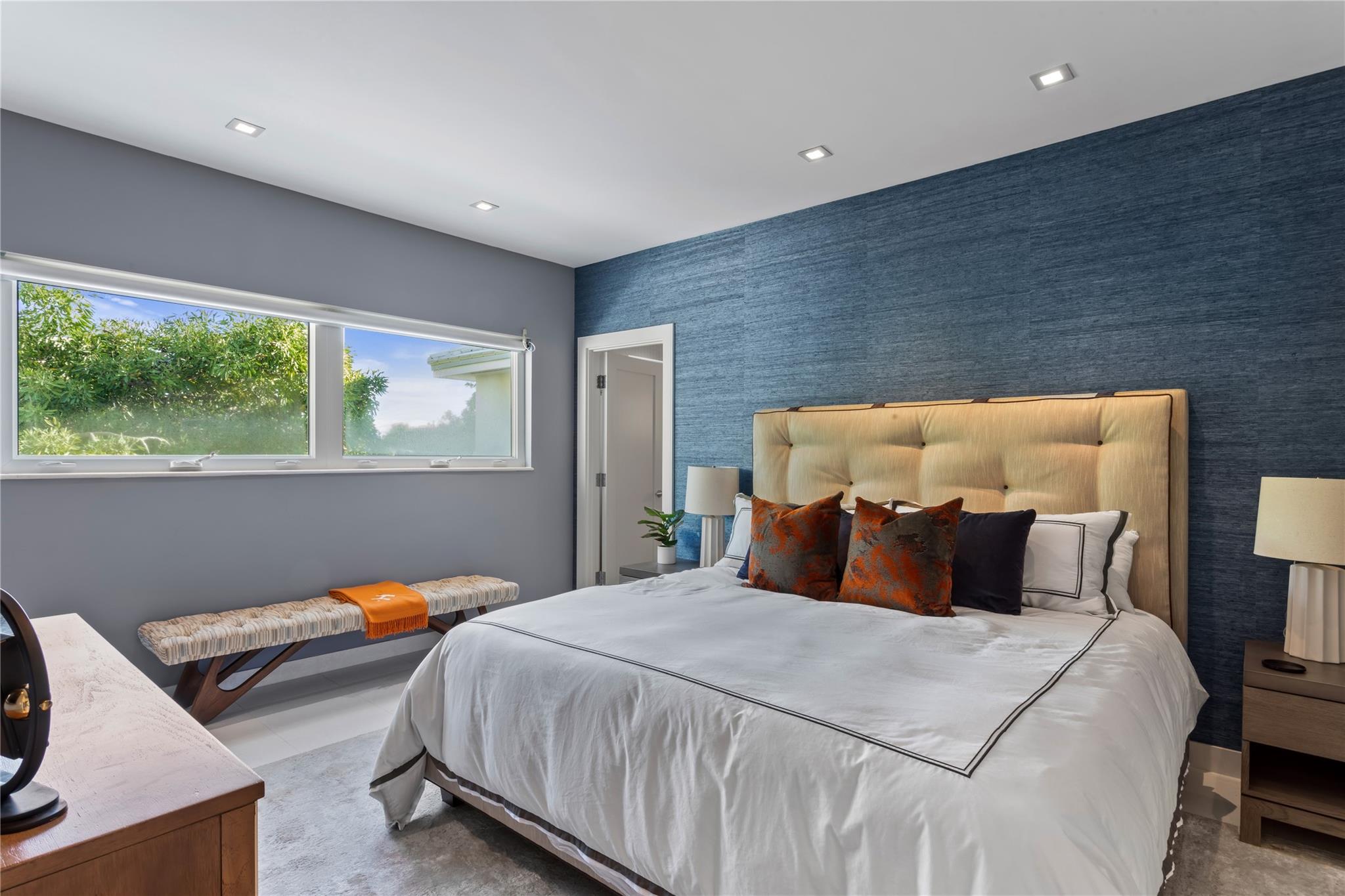 Sunrise Key 45-6 B - Residential