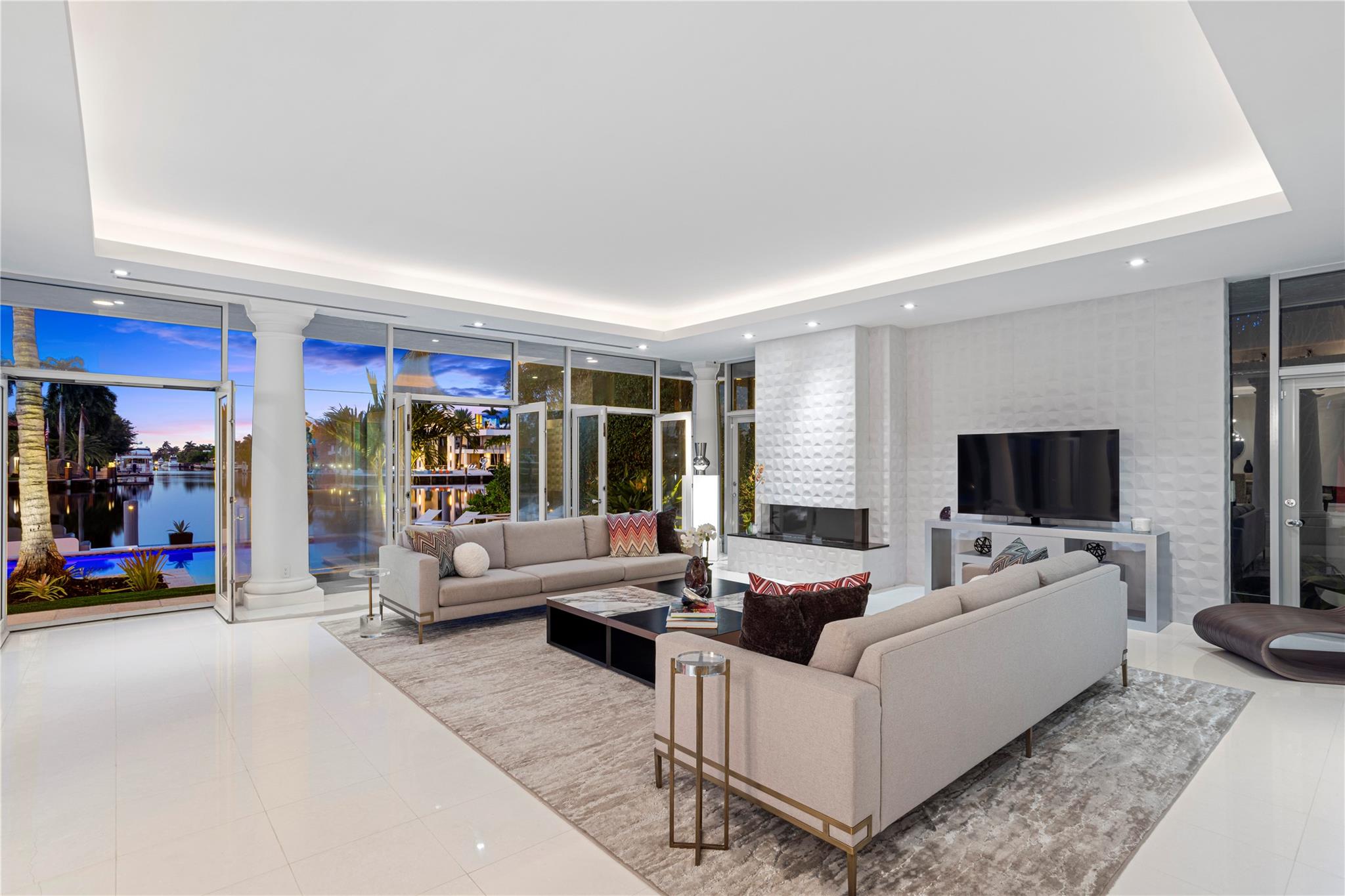 Sunrise Key 45-6 B - Residential