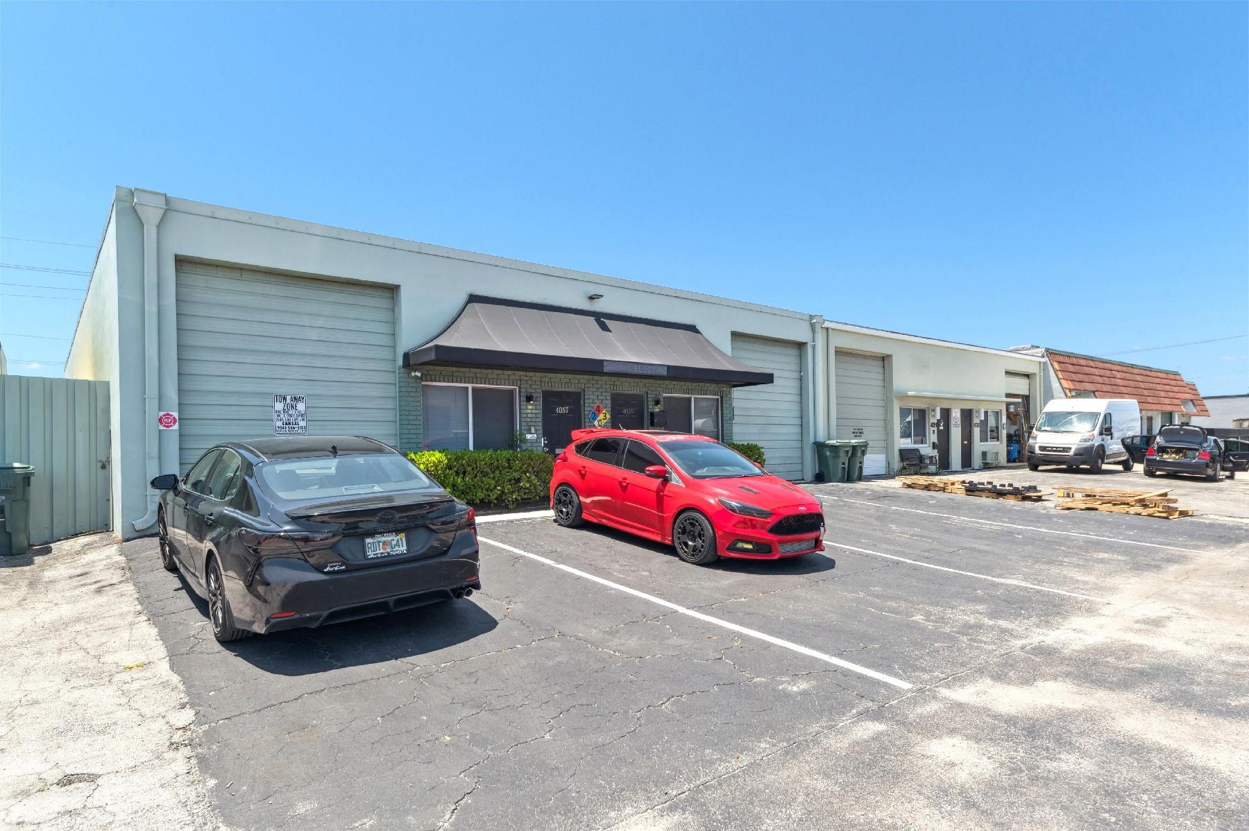4057 NE 5th Ter