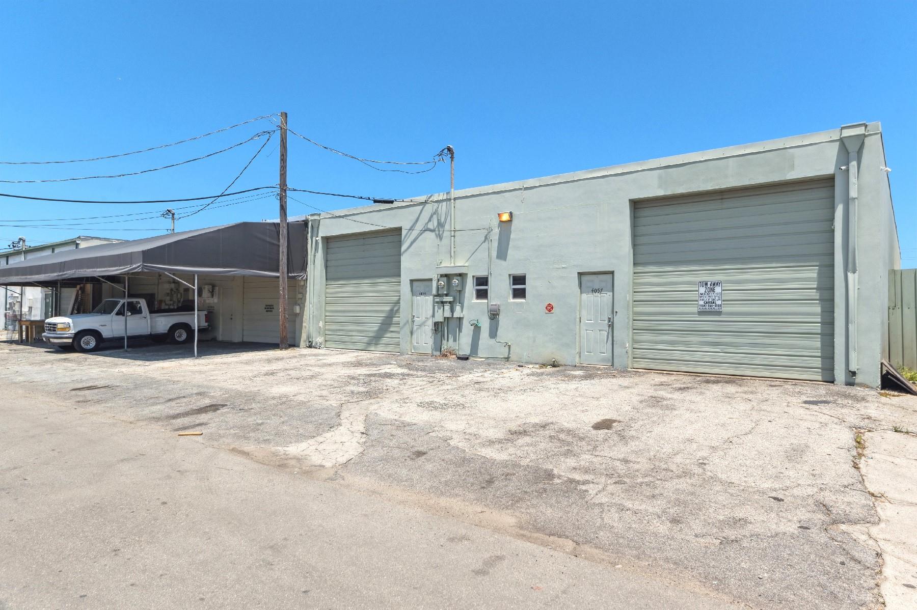 4057 NE 5th Ter