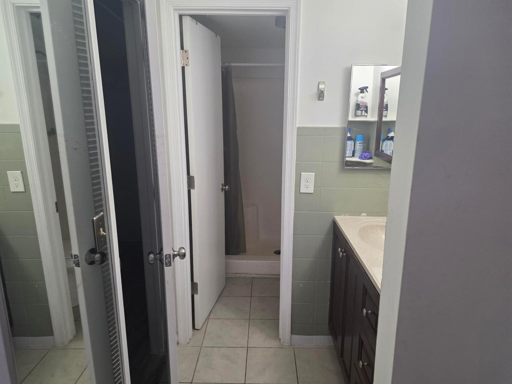 Photo of 959 SE 2ND Avenue #226, Deerfield Beach, FL 33441 (MLS # B26063633)