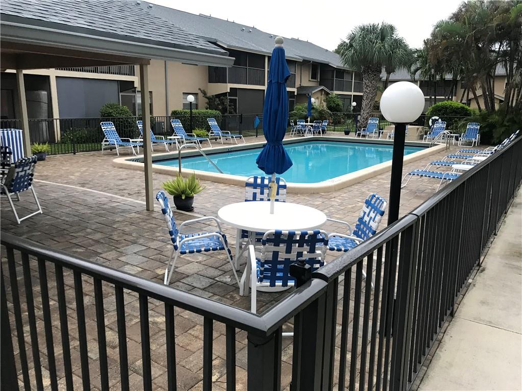 Rivertown Manor - Residential