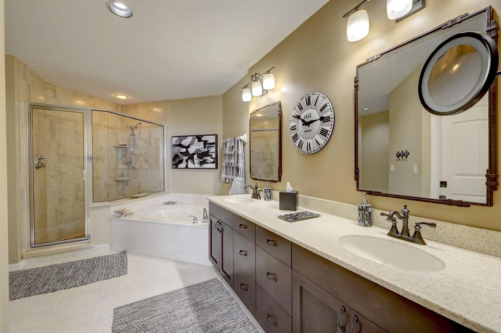 OCEAN VILLAGE - Residential