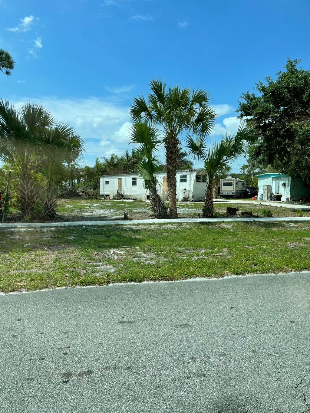 Photo of 5226 Mobilaire Drive, West Palm Beach, FL 33417 (MLS # B26017368)