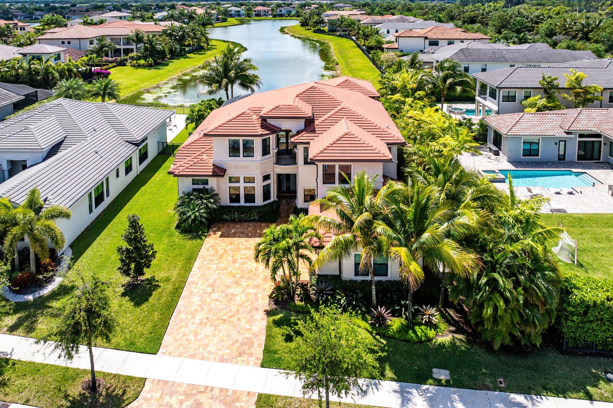 Seven Bridges - Residential