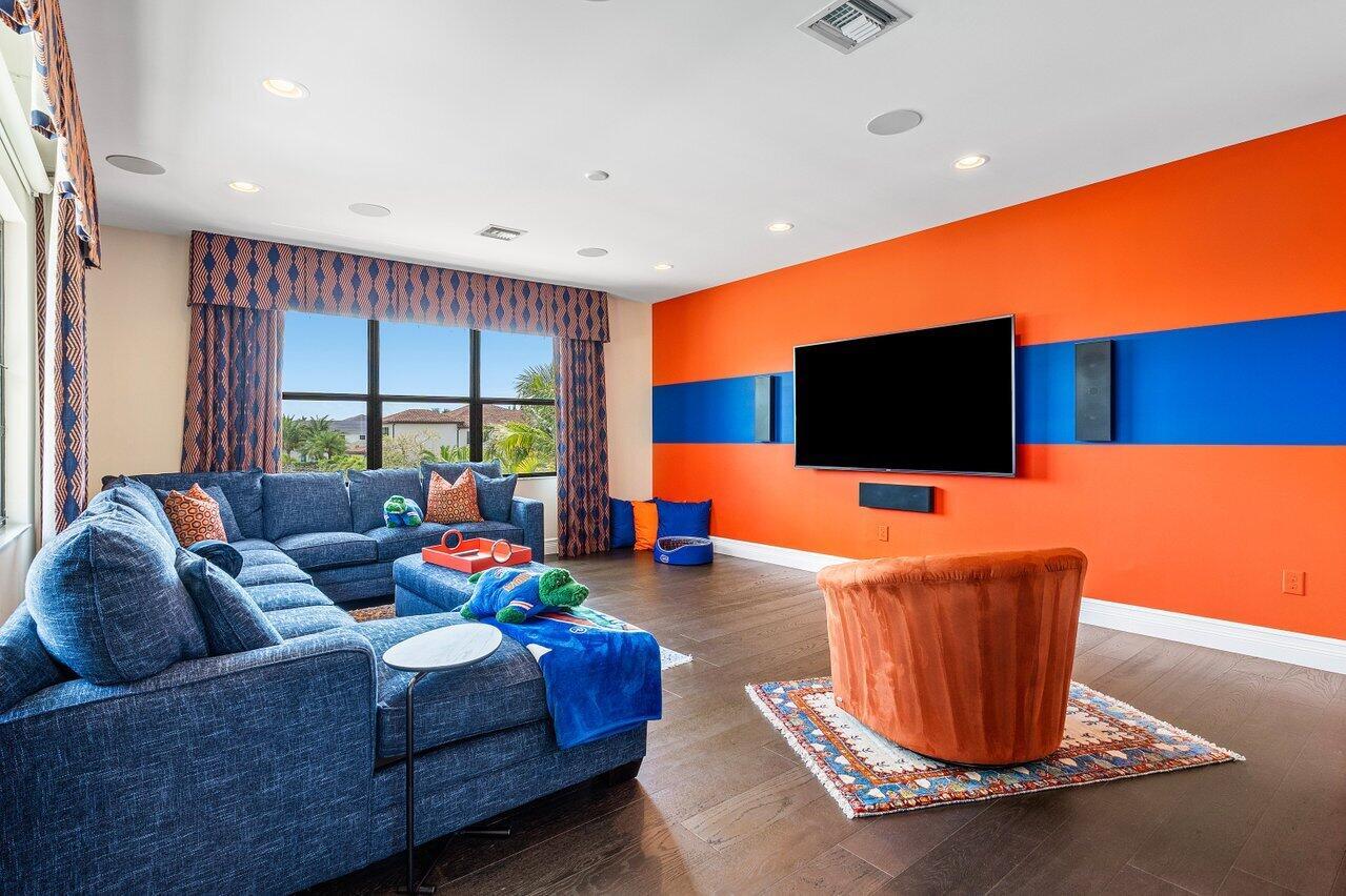 Seven Bridges - Residential