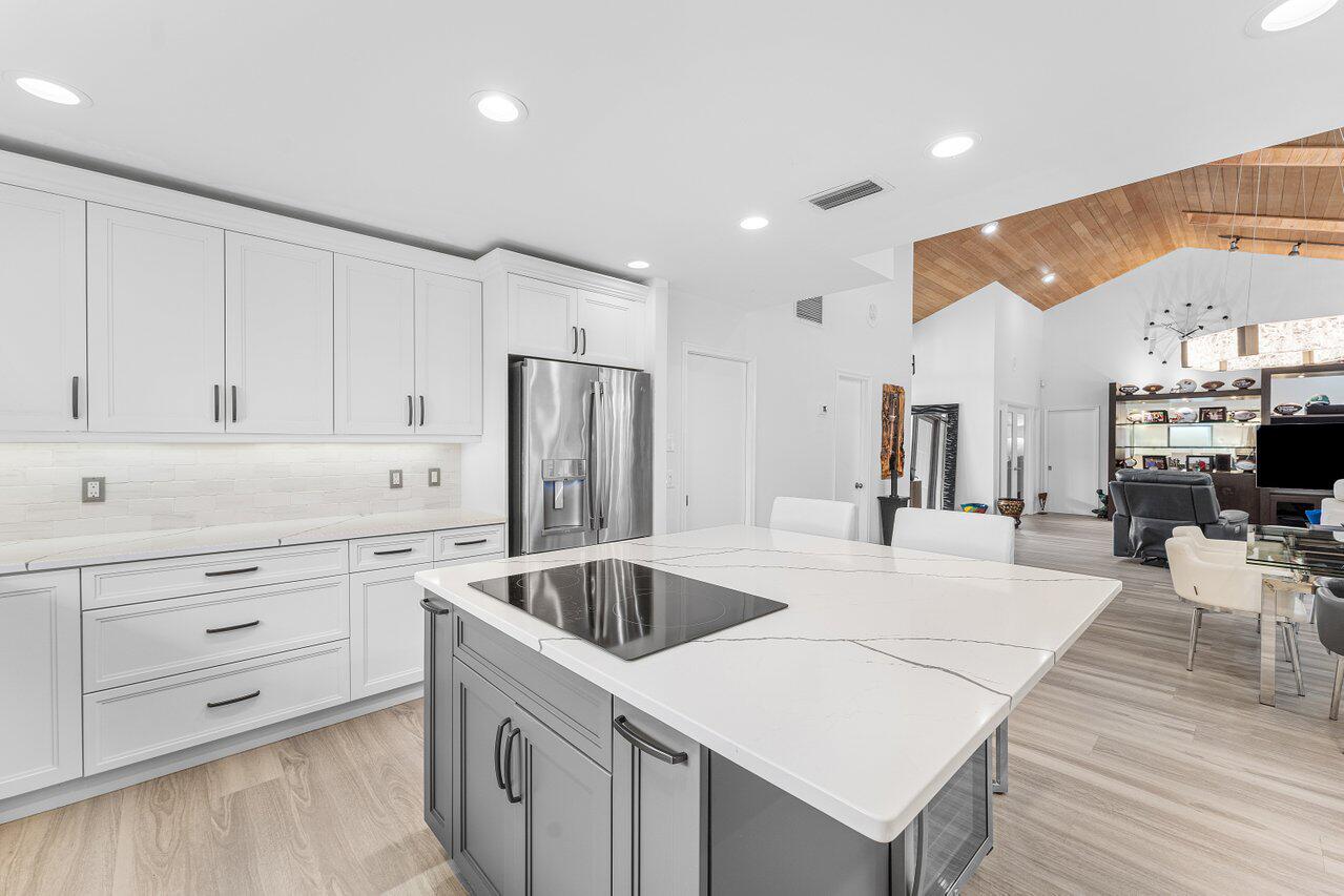 Delaire Country Club - Residential