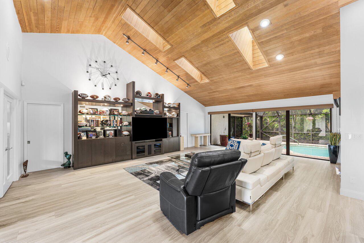 Delaire Country Club - Residential