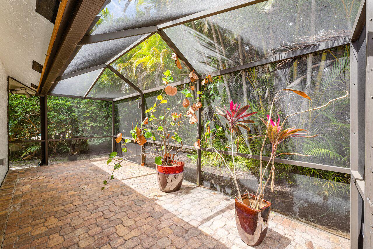 Delaire Country Club - Residential