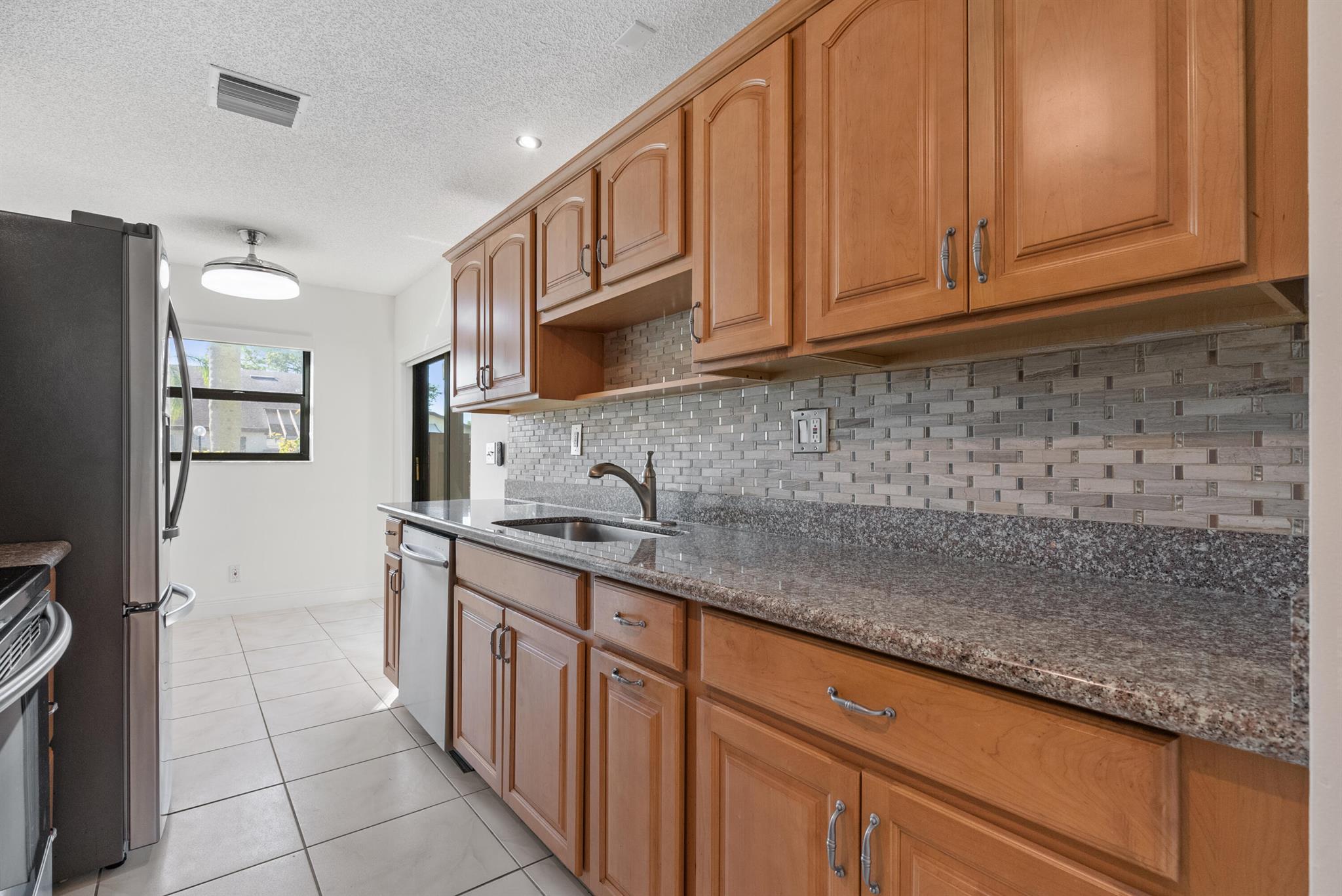 HIGH POINT OF DELRAY WEST - Residential Lease
