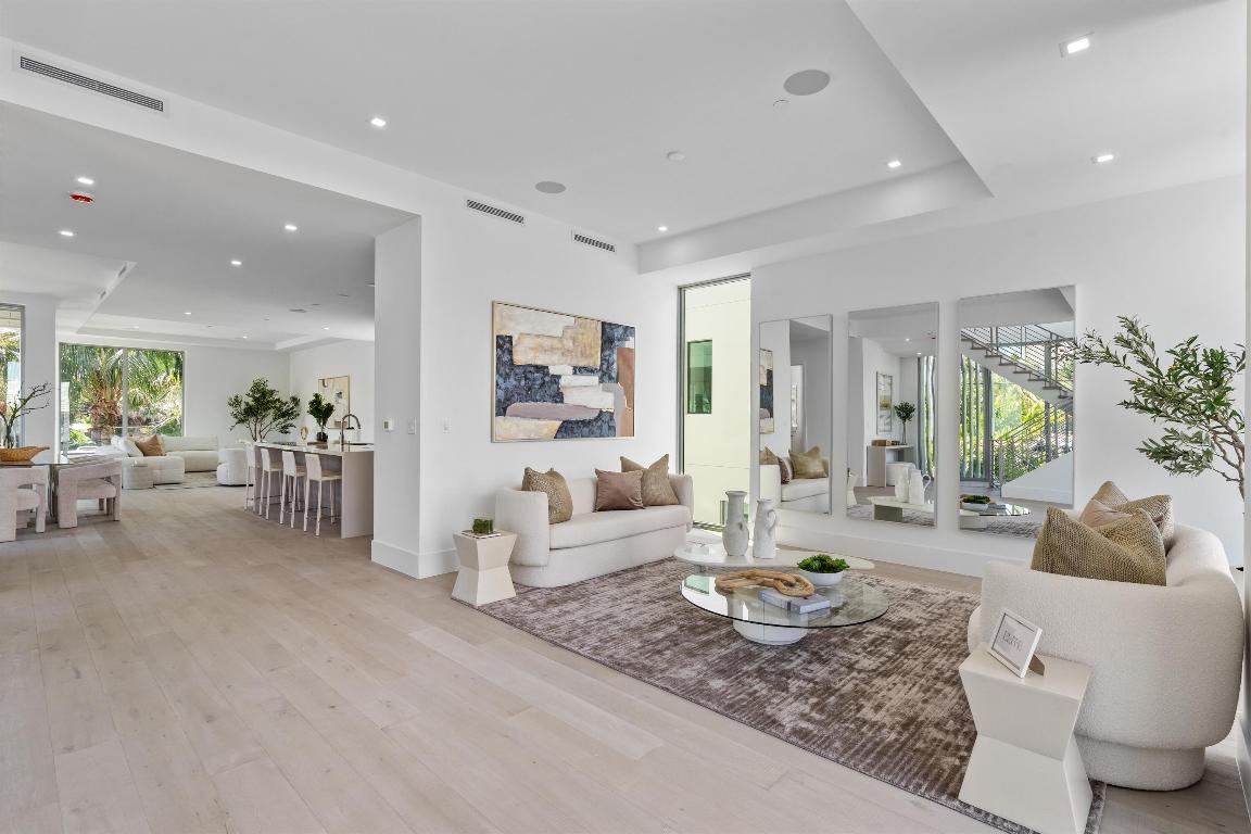 ESTATES AT OCEAN DELRAY - Residential