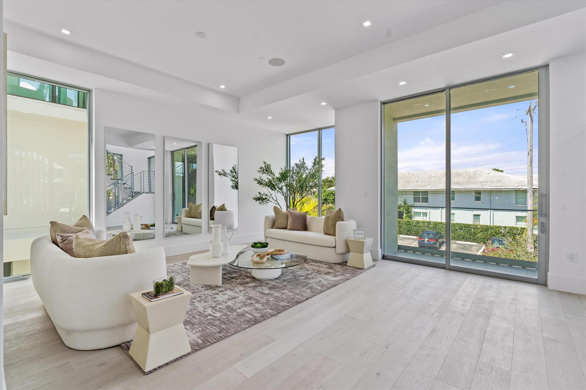 ESTATES AT OCEAN DELRAY - Residential