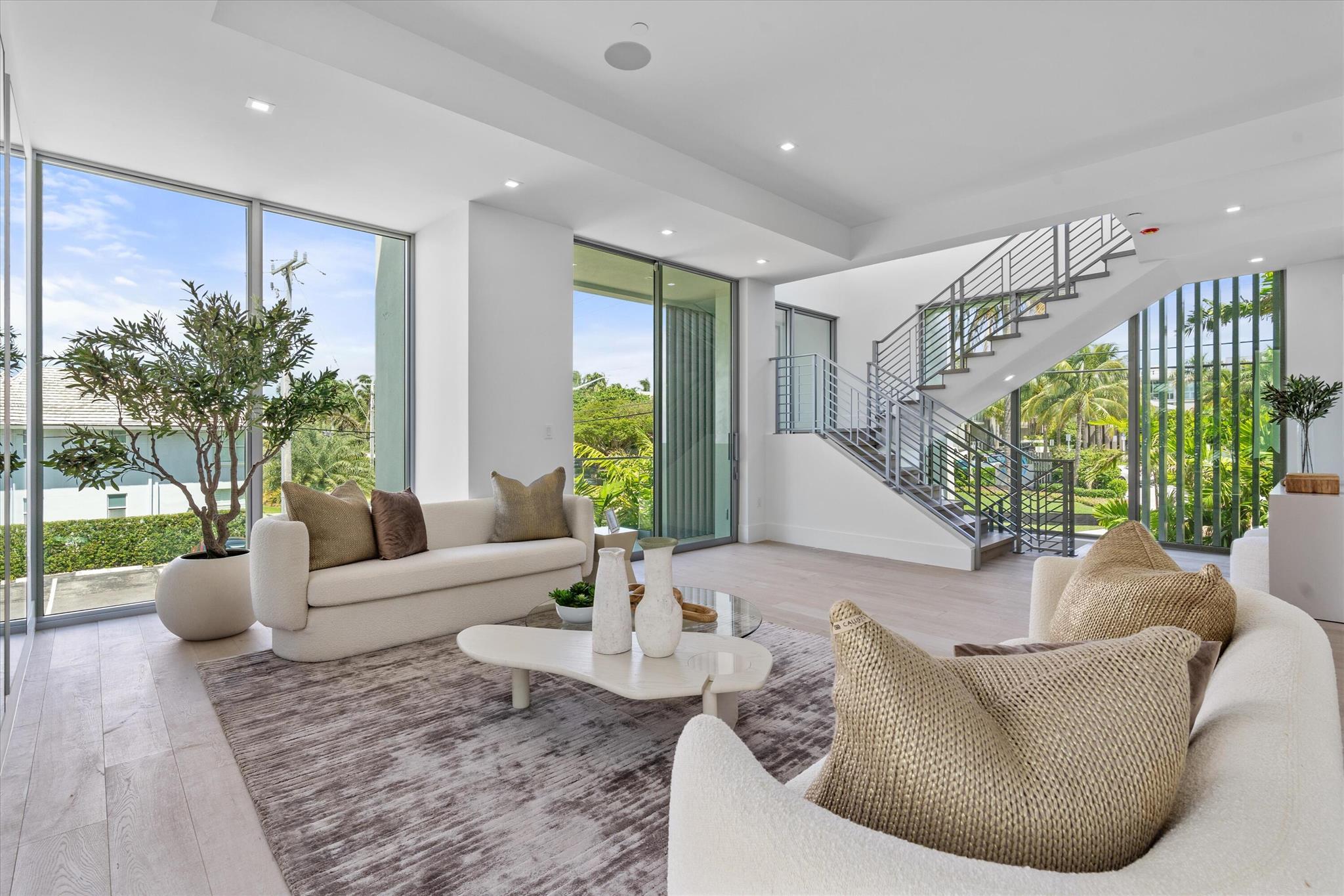 ESTATES AT OCEAN DELRAY - Residential