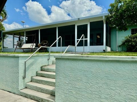 A home in Okeechobee