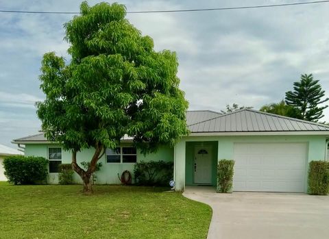 A home in Okeechobee