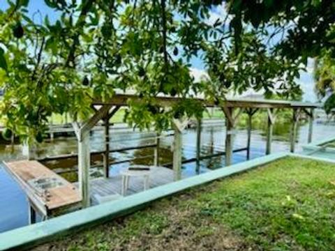 A home in Okeechobee