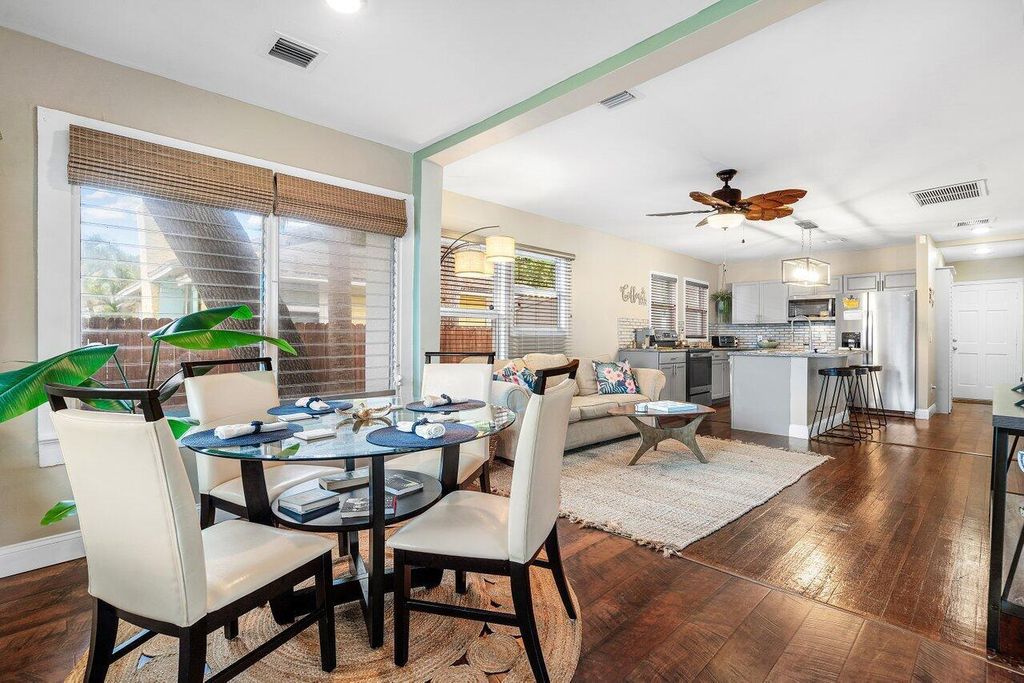 Photo of 314 S Palmway #1, Lake Worth Beach, FL 33460 (MLS # R11101656)