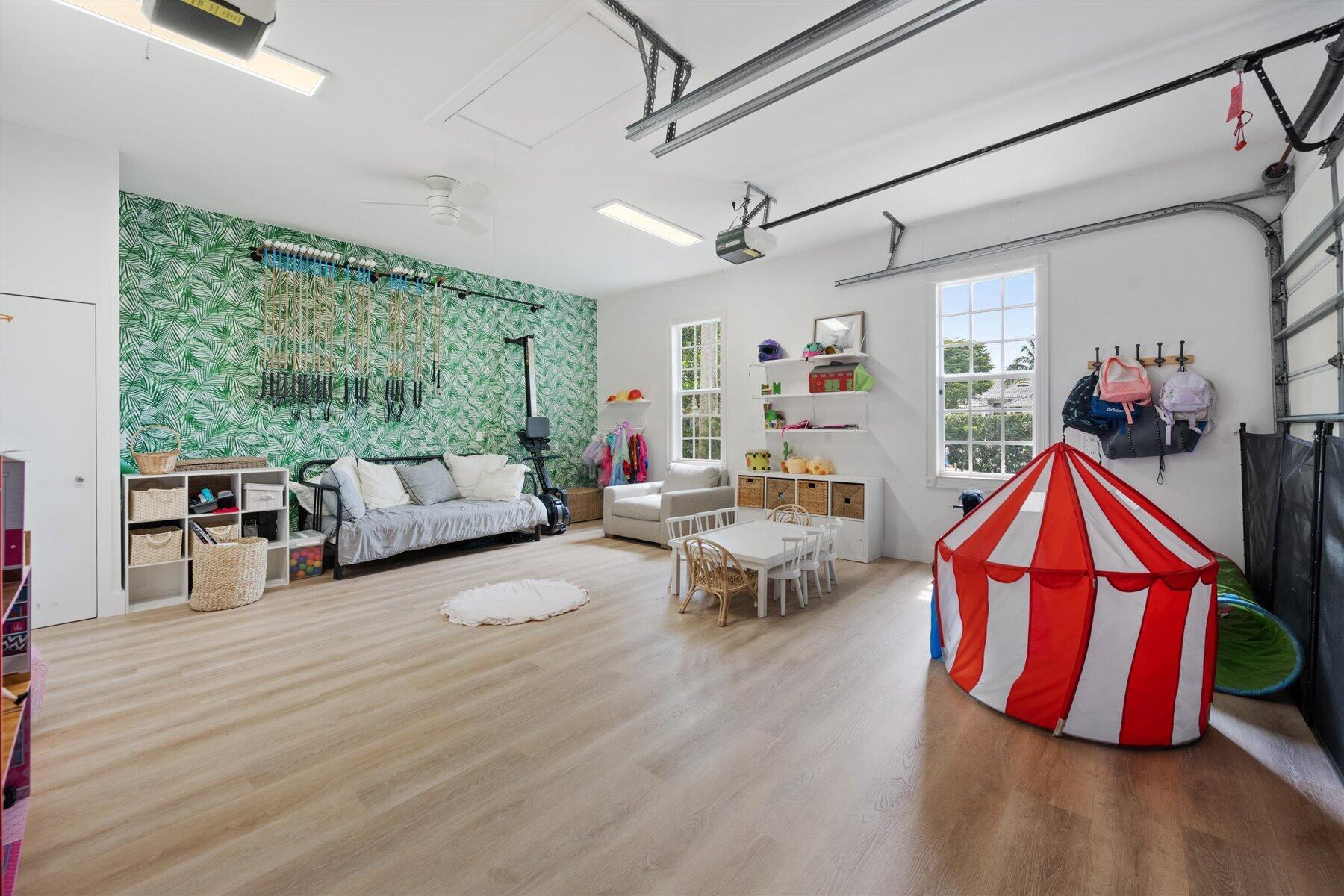 BROOKSIDE 2 - Residential