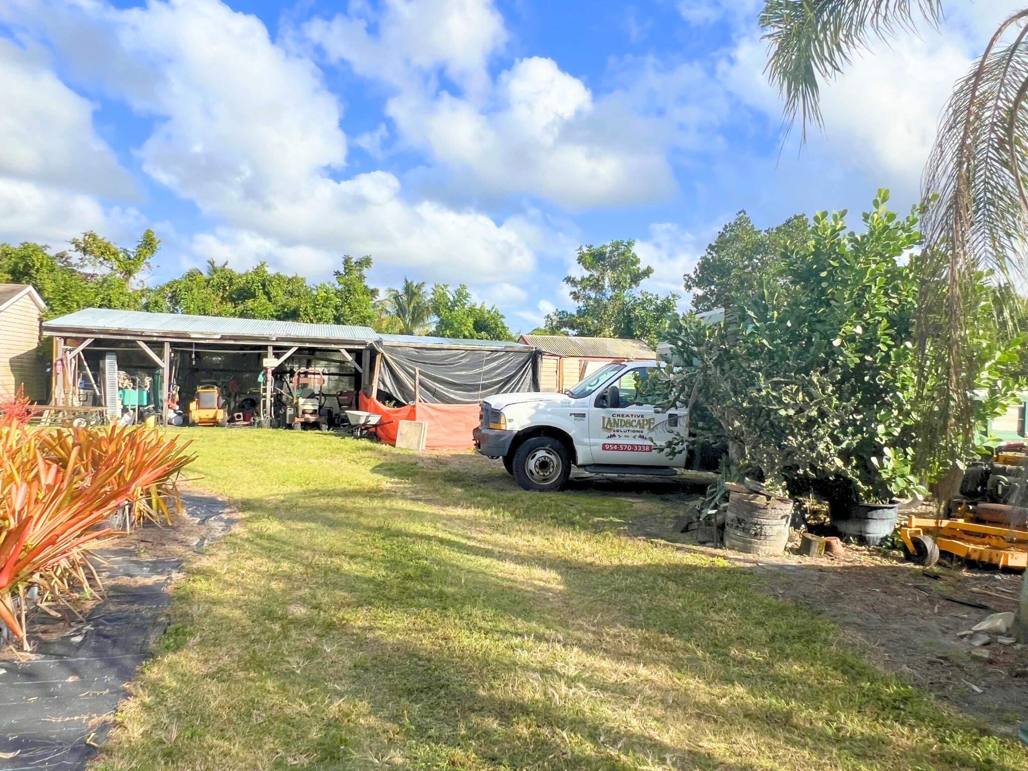 PALM BEACH FARMS - Land